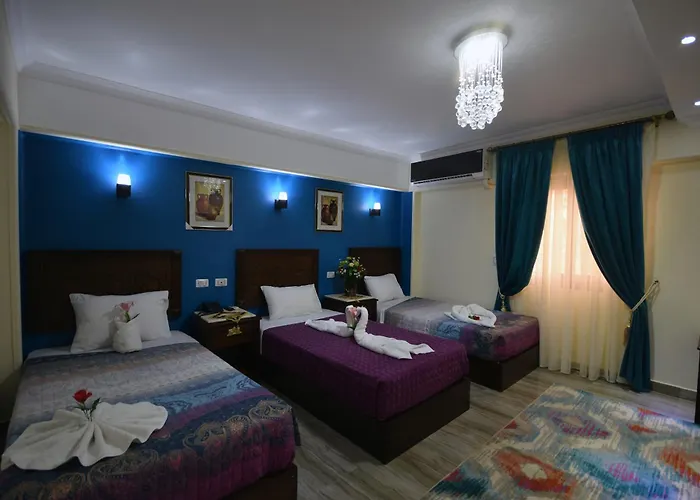 Amin Hotel