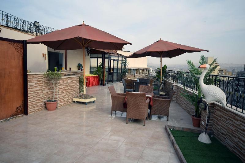 Amin Hotel 3*